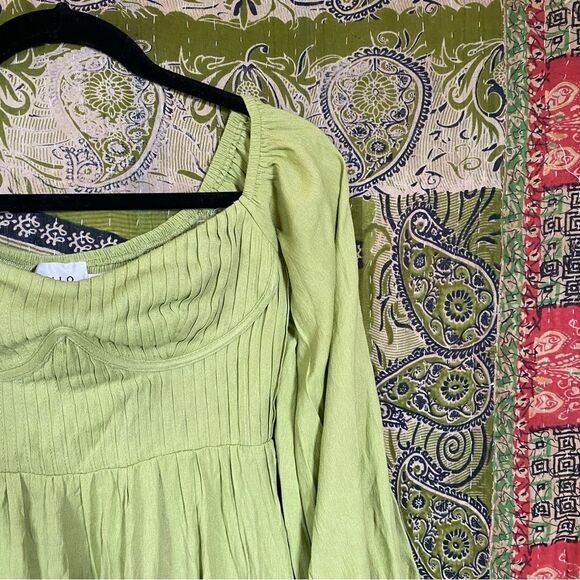 NWOT Hello Molly Green Gal Is Fun Midi Dress Size 6 - Picture 7 of 16